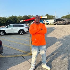 Meet your Posher, Johnathon